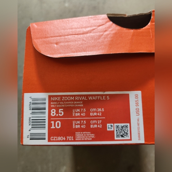 Nike Zoom Rival Waffle 5 Running Shoes Unisex - GREEN- SIZE 8.5 - Picture 13 of 13